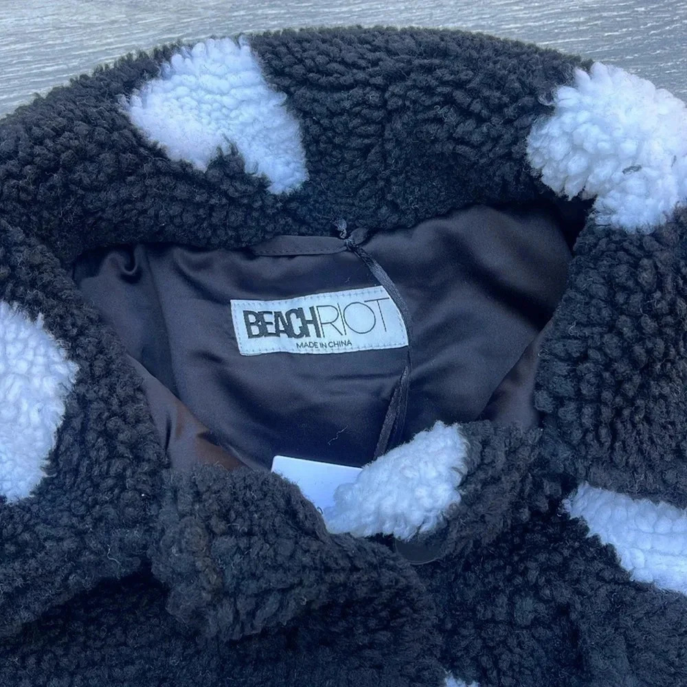 Beach Riot Devin Jacket, black with white hearts - Picture 4 of 10